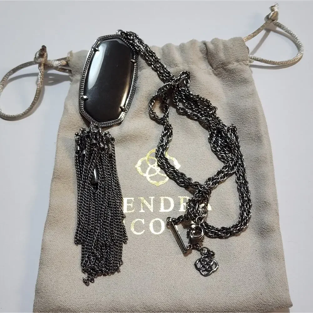 Kendra‎ scott gunmetal and black Rayne necklace
